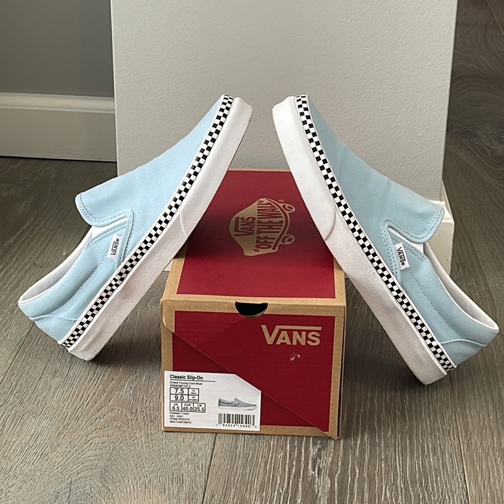 NW Box Vans Classic Slip-On in Cool Blue-Mens 7.5 / Women 9 - Picture 5 of 11